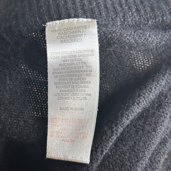 Crush Cashmere Black Jogger Sweatpants - Picture 2 of 8